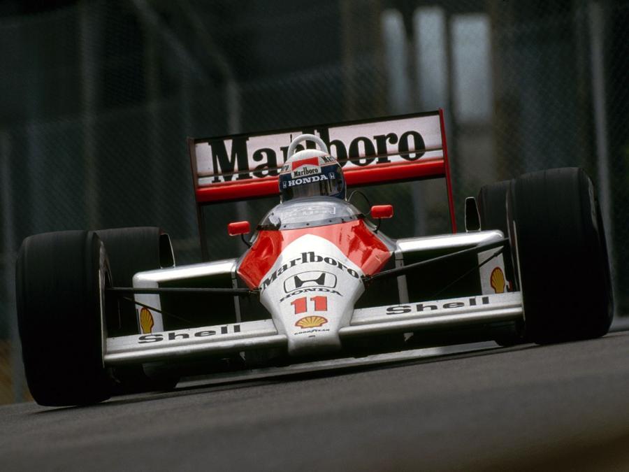  McLaren Honda MP4-4 1988 года  (фото 4 из 9)